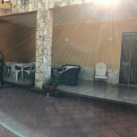 Villa Smeraldo Blu Торре-Лапилло Экстерьер фото